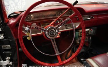 Ford-Galaxie-1962-Raven-Black-Red-38