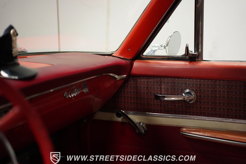 Ford-Galaxie-1962-Raven-Black-Red-5