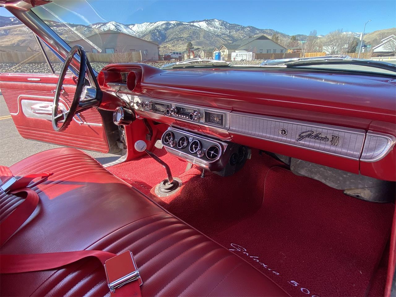 Ford-Galaxie-1963-Black-Red-39
