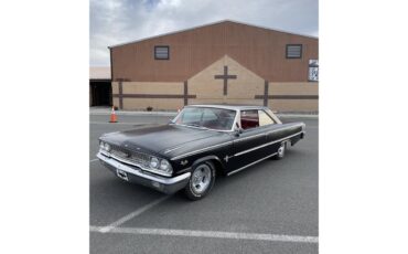 Ford-Galaxie-1963-Black-Red-55