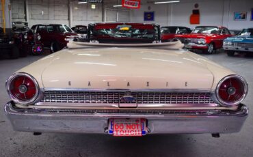Ford-Galaxie-1963-Convertible-13