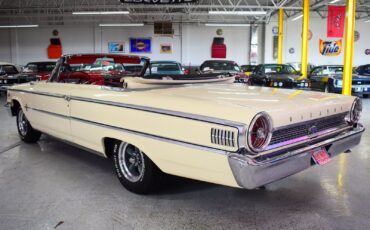 Ford-Galaxie-1963-Convertible-16