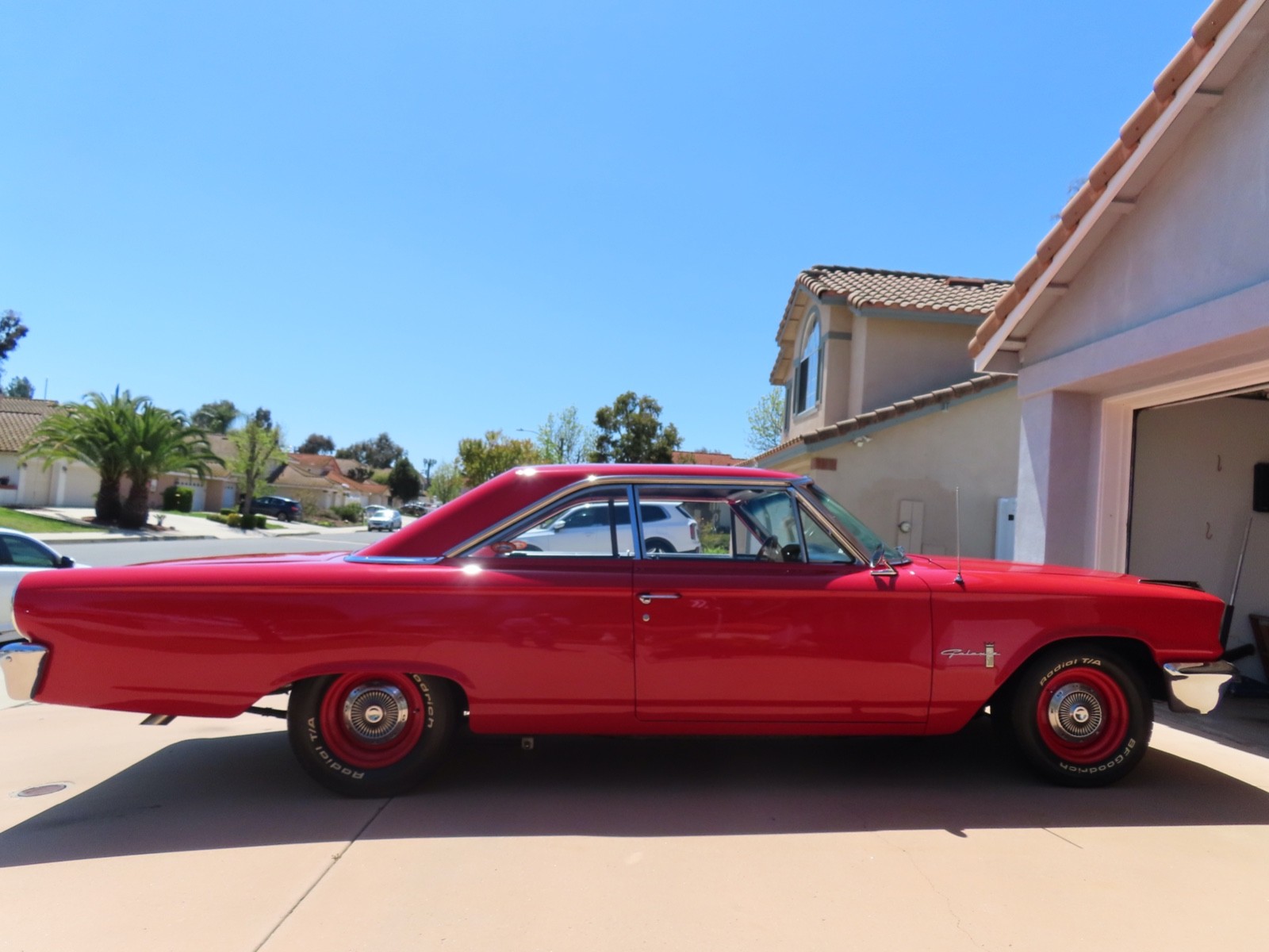 Ford-Galaxie-1963-Fastback-6