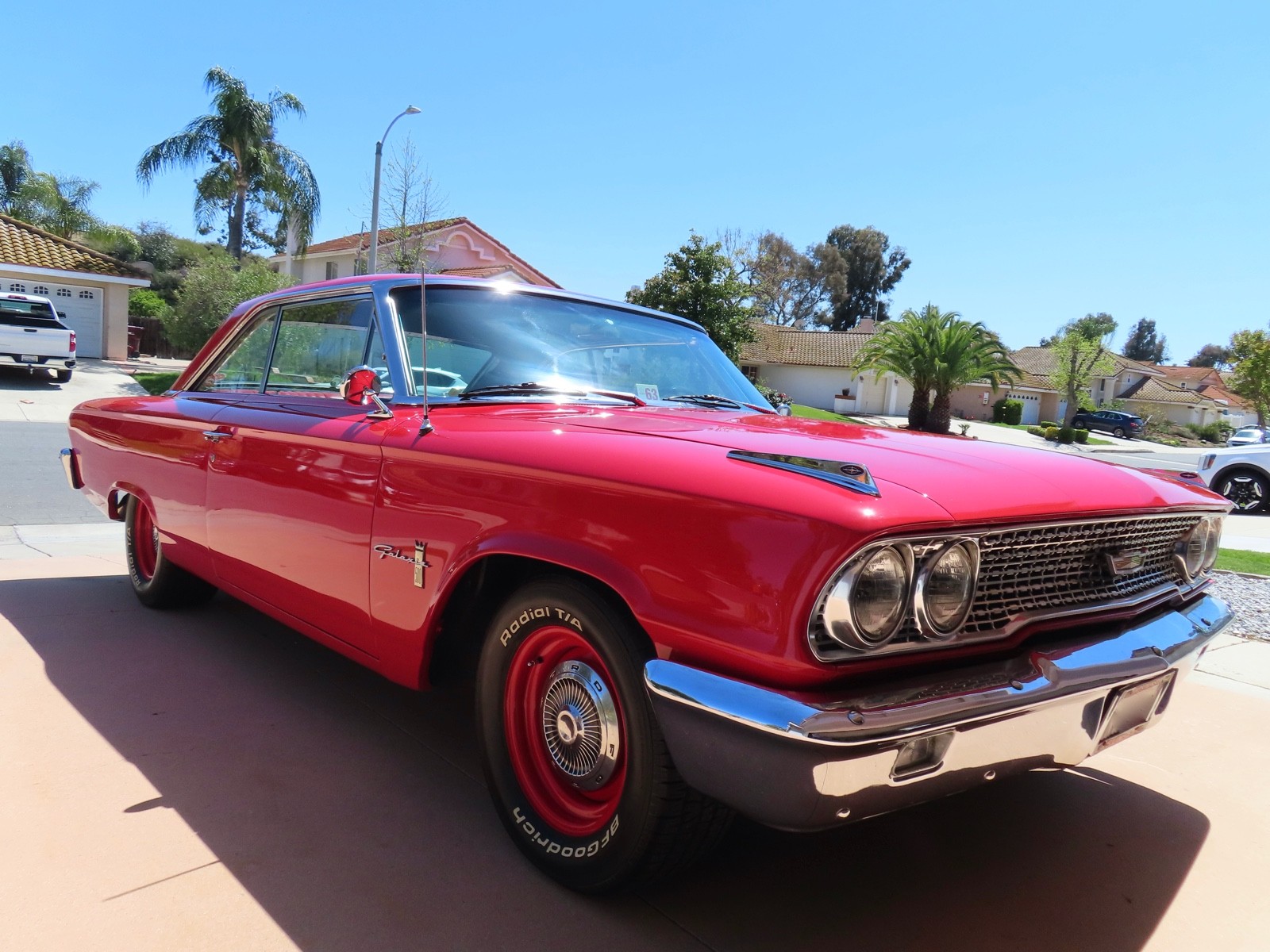 Ford-Galaxie-1963-Fastback-7