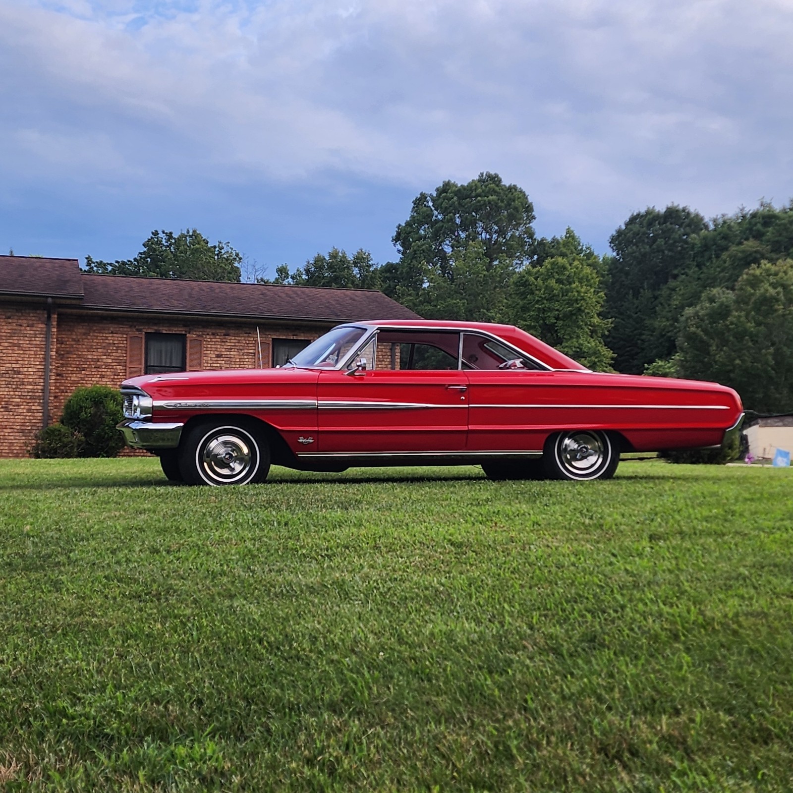 Ford-Galaxie-1964-1
