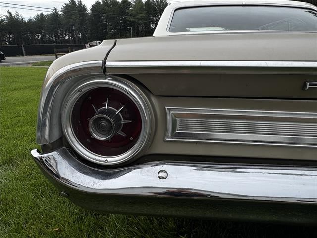 Ford-Galaxie-1964-12
