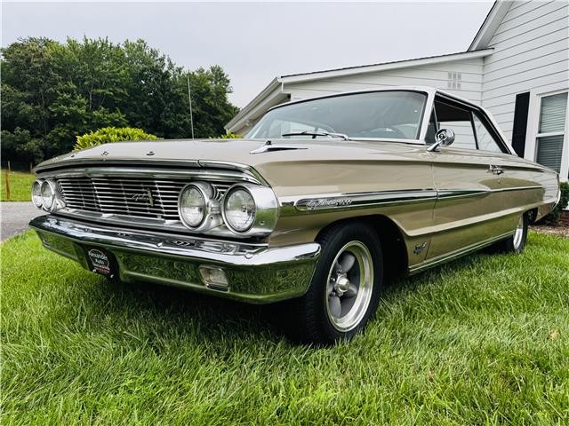 Ford Galaxie 1964 --