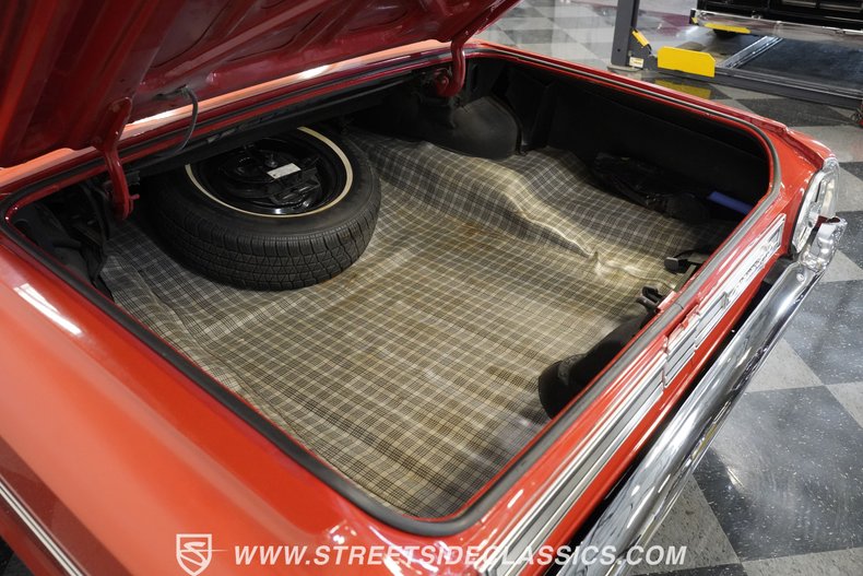 Ford-Galaxie-1964-Rangoon-Red-Black-44