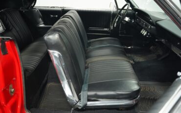 Ford-Galaxie-1966-Candy-Apple-Red-Black-12