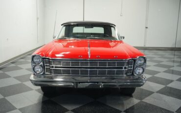 Ford-Galaxie-1966-Candy-Apple-Red-Black-28