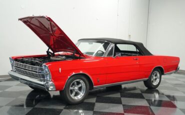 Ford-Galaxie-1966-Candy-Apple-Red-Black-38