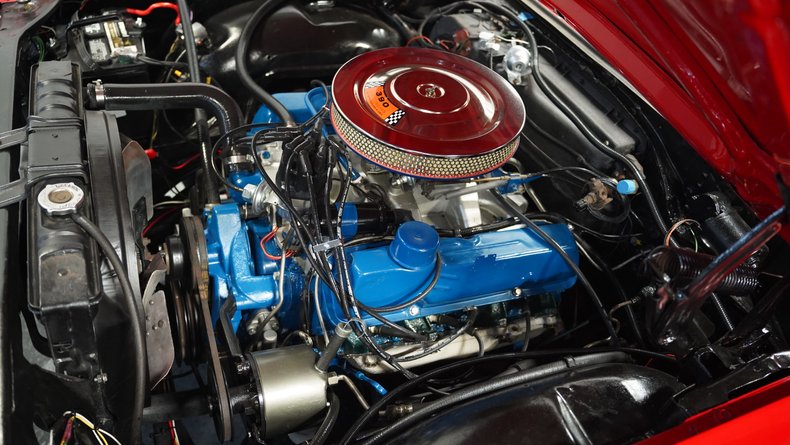 Ford-Galaxie-1966-Candy-Apple-Red-Black-39