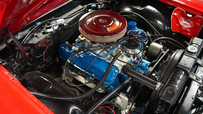 Ford-Galaxie-1966-Candy-Apple-Red-Black-41
