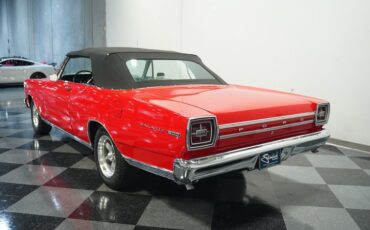 Ford-Galaxie-1966-Candy-Apple-Red-Black-6