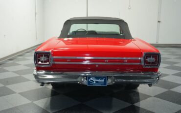 Ford-Galaxie-1966-Candy-Apple-Red-Black-7