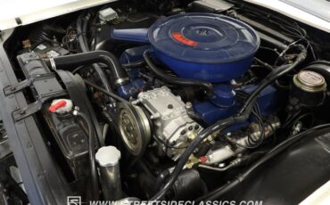 Ford-Galaxie-1966-White-Emberglo-25