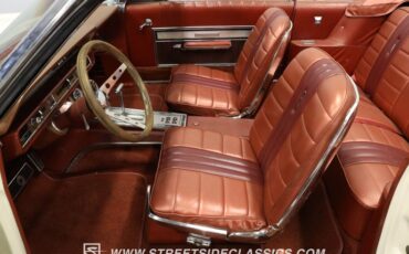 Ford-Galaxie-1966-White-Emberglo-29