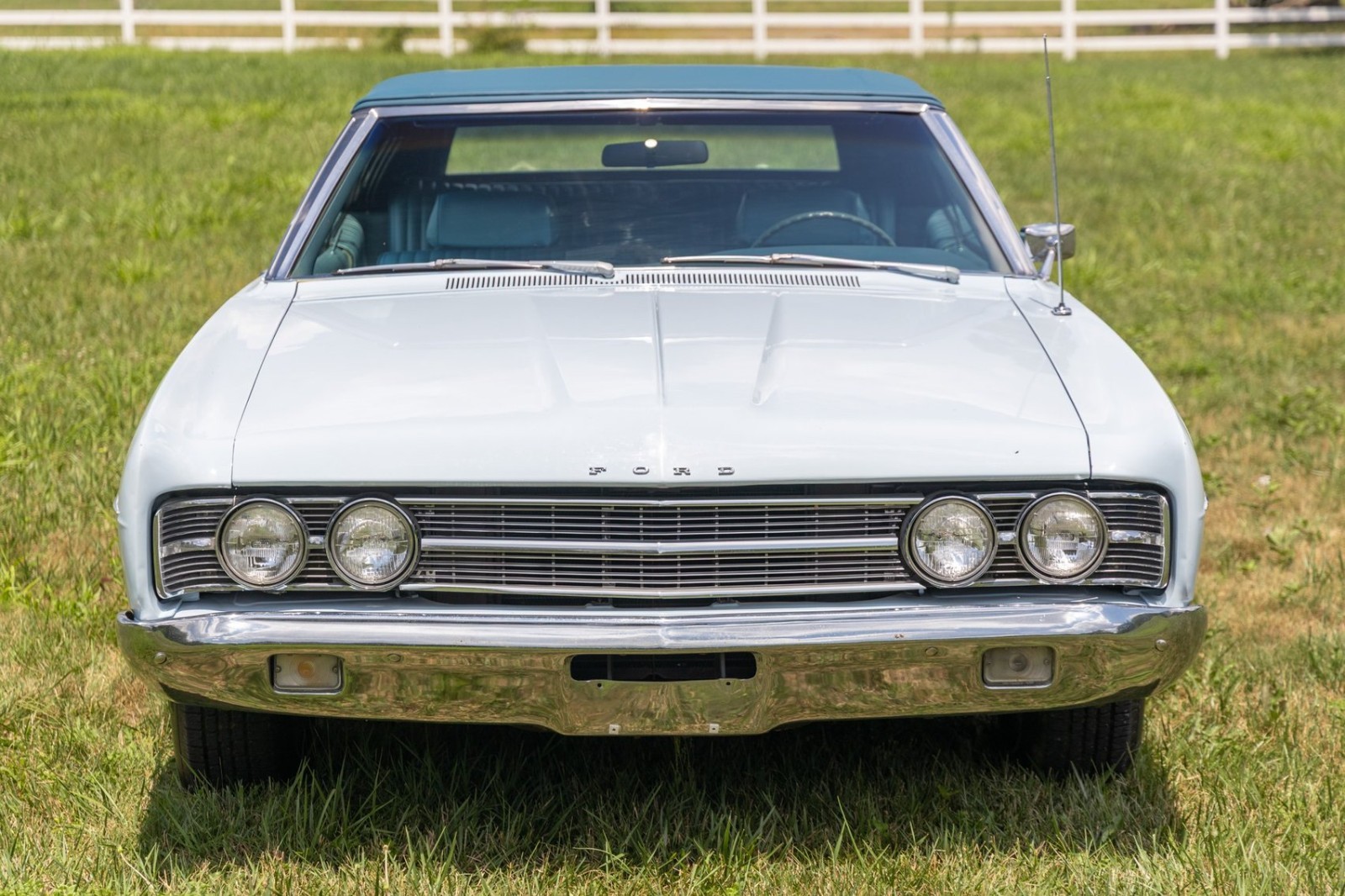 Ford-Galaxie-1969-Convertible-6
