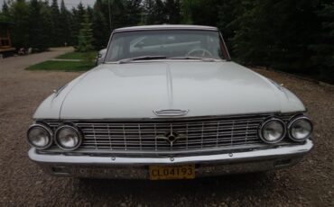 Ford-Galaxie-500-1962-White-Red-2