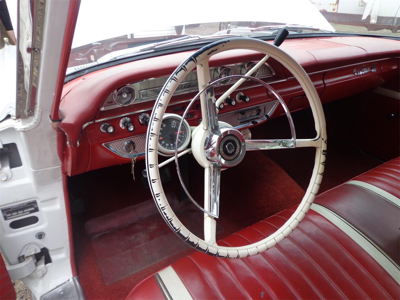 Ford-Galaxie-500-1962-White-Red-7
