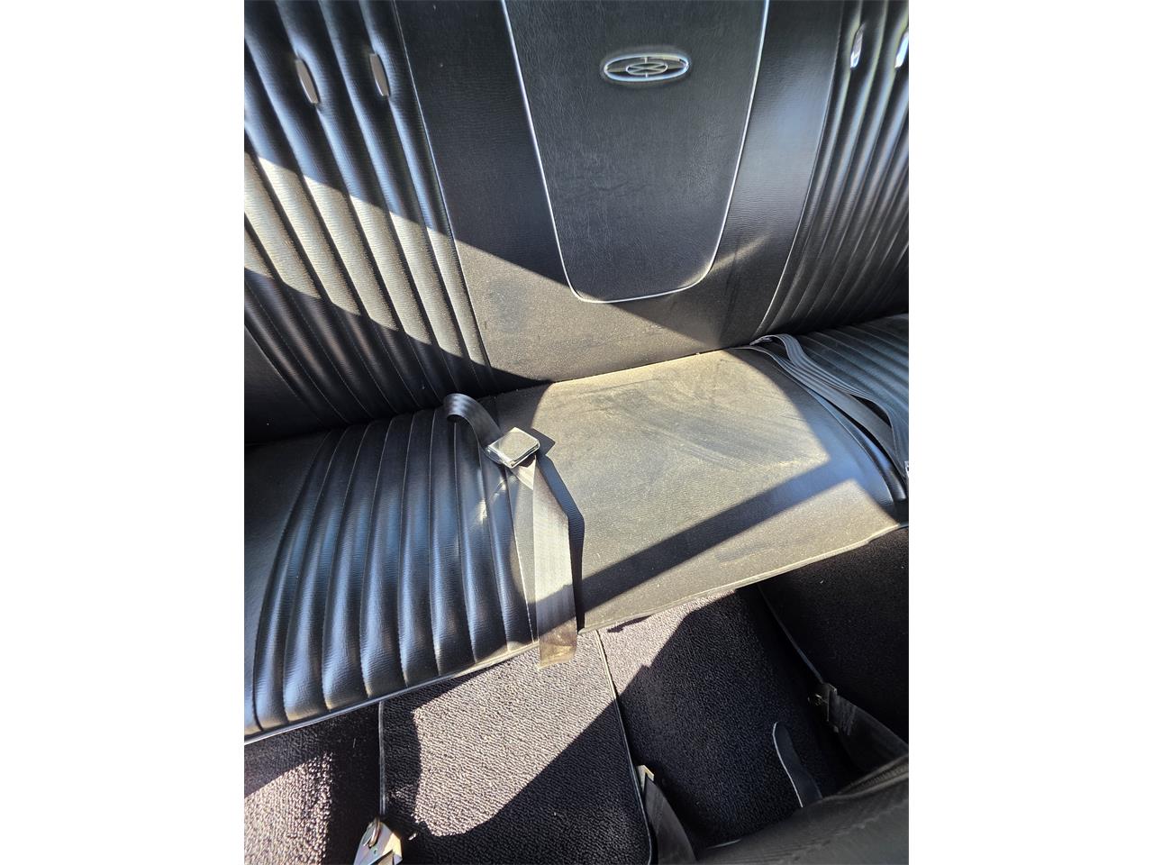 Ford-Galaxie-500-1963-Whimbelton-White-Black-20