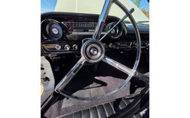 Ford-Galaxie-500-1963-Whimbelton-White-Black-32
