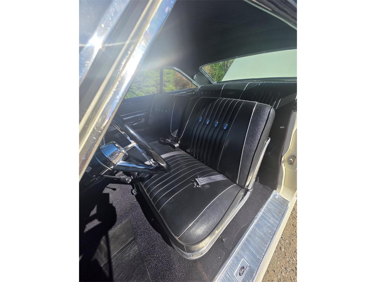 Ford-Galaxie-500-1963-Whimbelton-White-Black-33