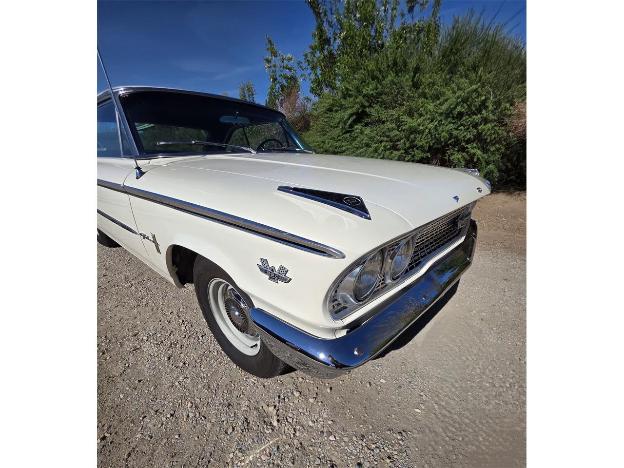 Ford-Galaxie-500-1963-Whimbelton-White-Black-43