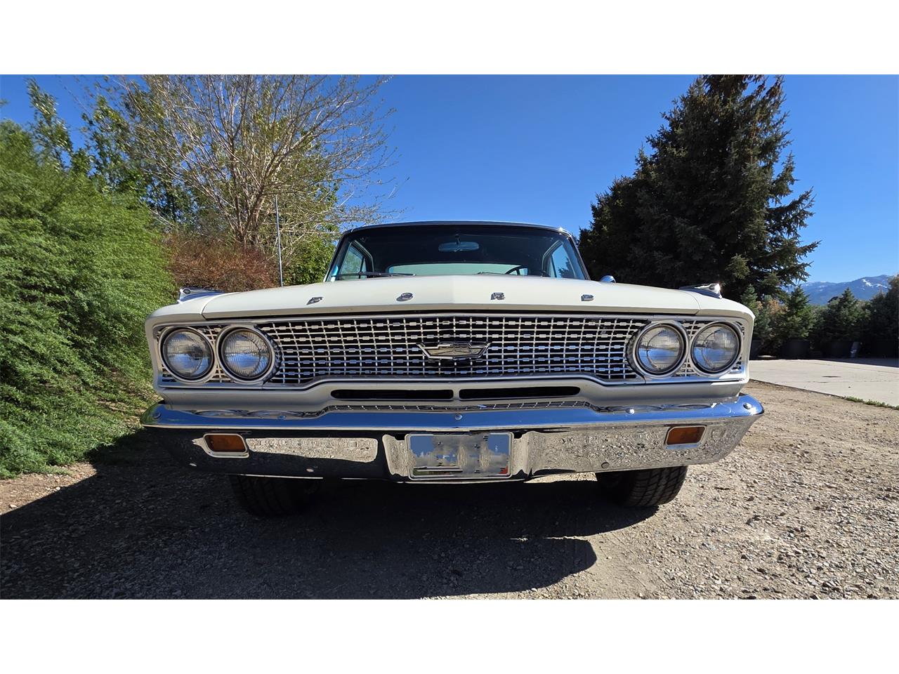 Ford-Galaxie-500-1963-Whimbelton-White-Black-5