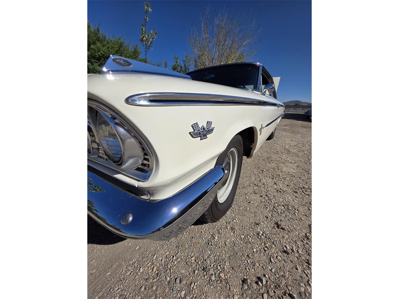 Ford-Galaxie-500-1963-Whimbelton-White-Black-7