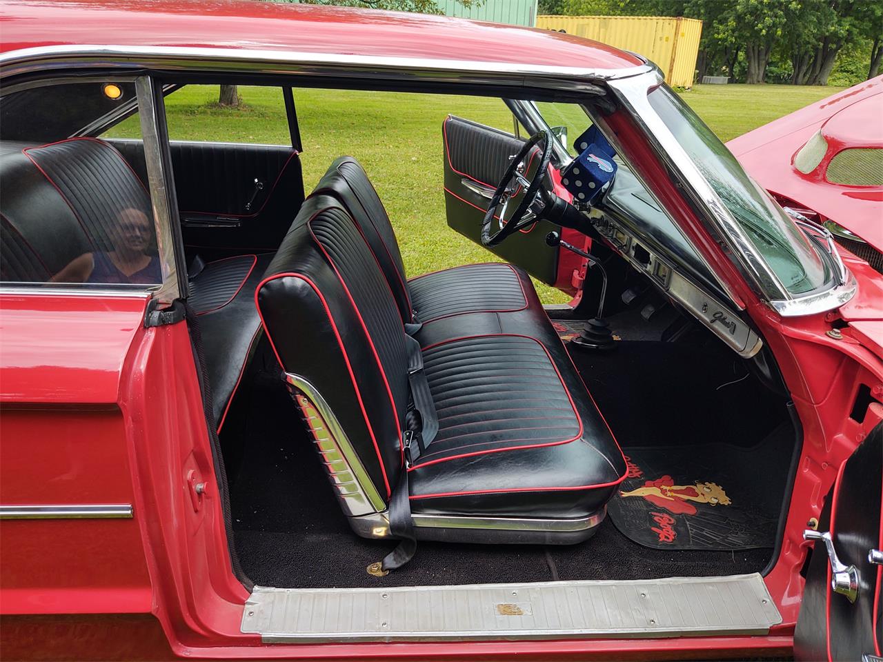 Ford-Galaxie-500-1964-Red-Black-and-Red-29