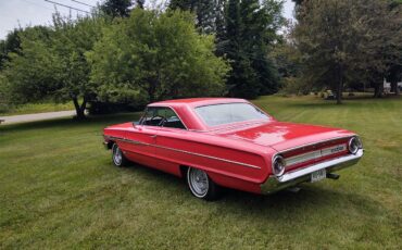 Ford-Galaxie-500-1964-Red-Black-and-Red-3