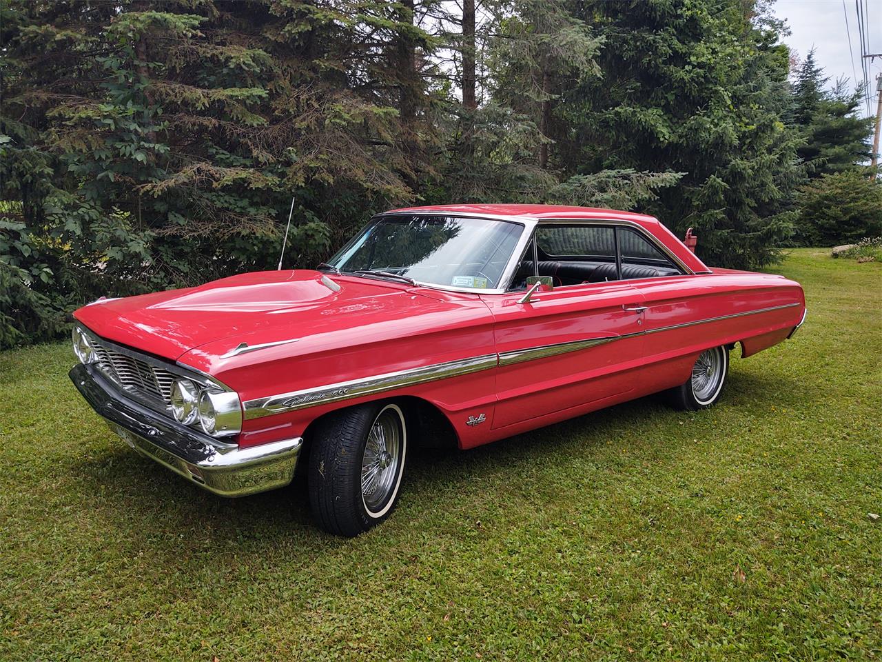 Ford-Galaxie-500-1964-Red-Black-and-Red