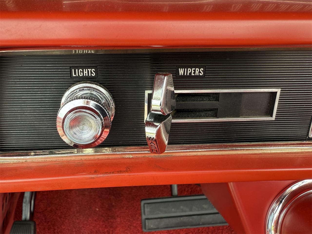 Ford-Galaxie-500-1965-White-Red-35