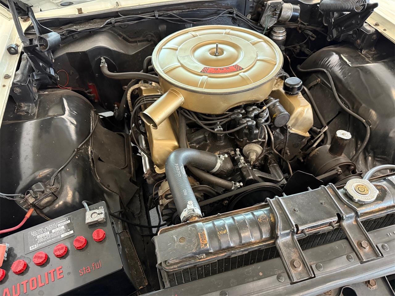 Ford-Galaxie-500-1965-White-Red-80