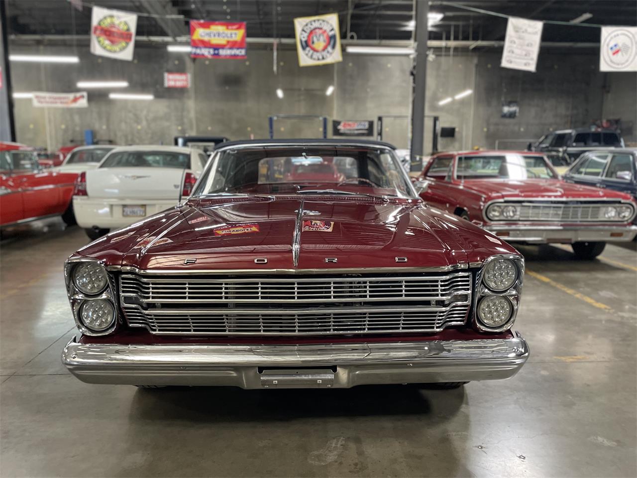 Ford-Galaxie-500-1966-Burgundy-Burgundy-4