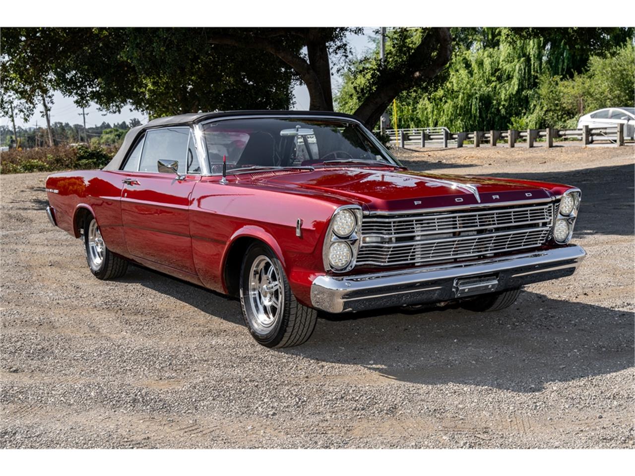 Ford-Galaxie-500-1966-Burgundy-Emberglo-14
