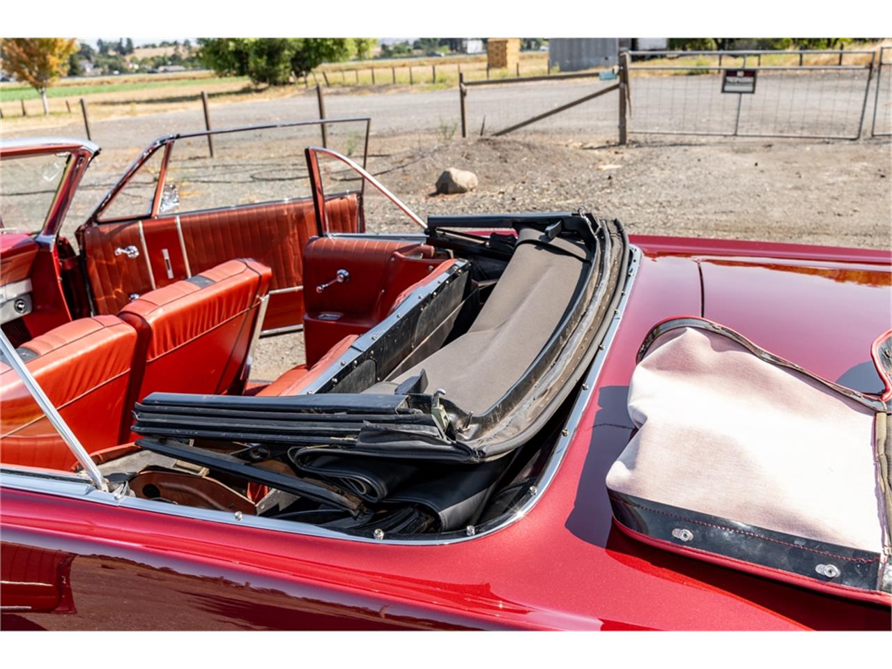 Ford-Galaxie-500-1966-Burgundy-Emberglo-26