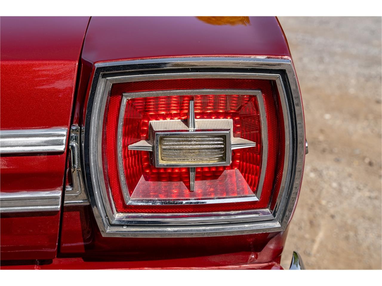 Ford-Galaxie-500-1966-Burgundy-Emberglo-37