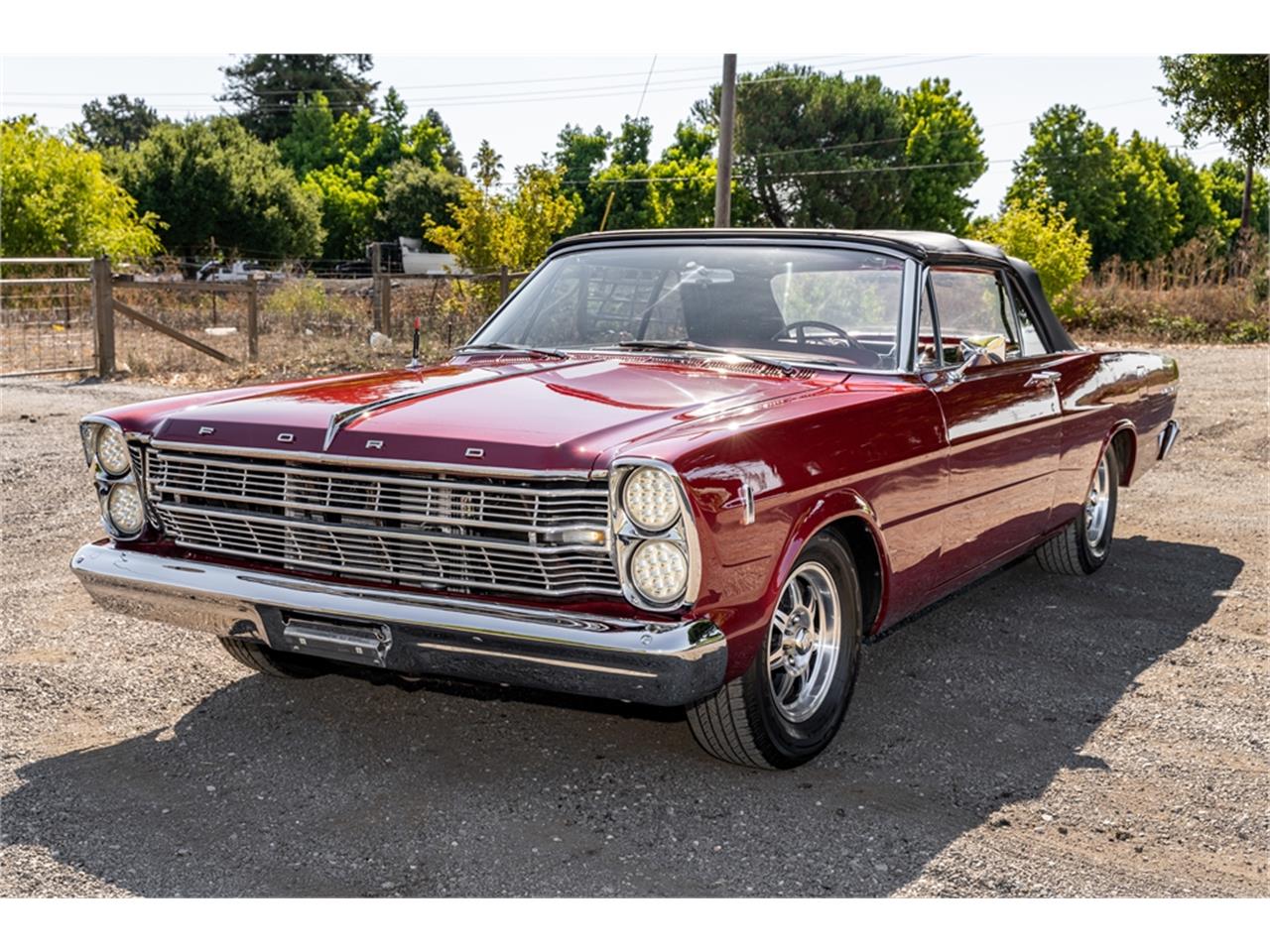 Ford-Galaxie-500-1966-Burgundy-Emberglo-4