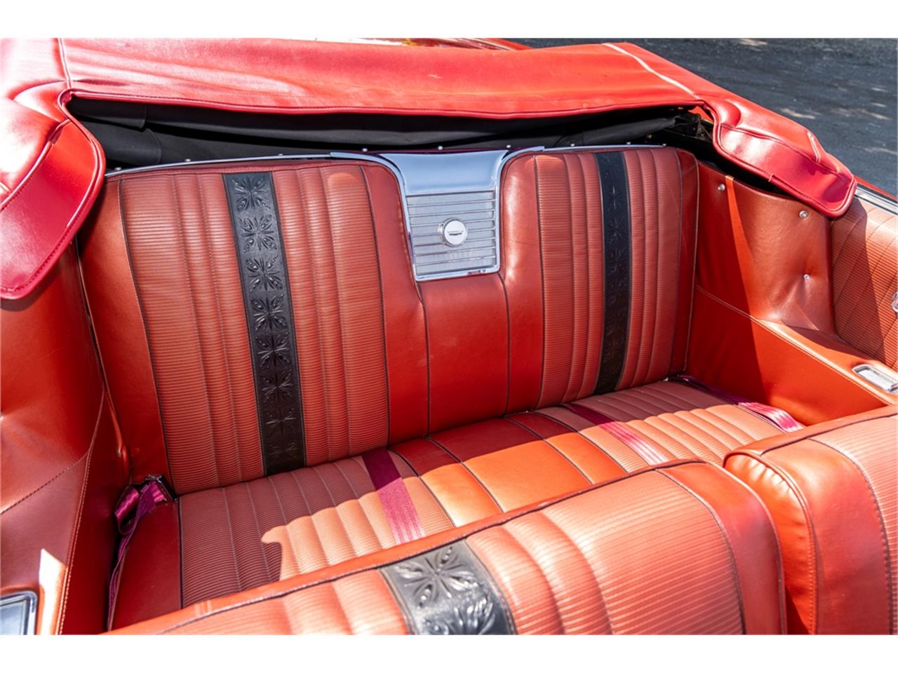 Ford-Galaxie-500-1966-Burgundy-Emberglo-80