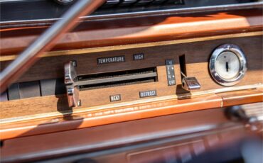 Ford-Galaxie-500-1966-Burgundy-Emberglo-90
