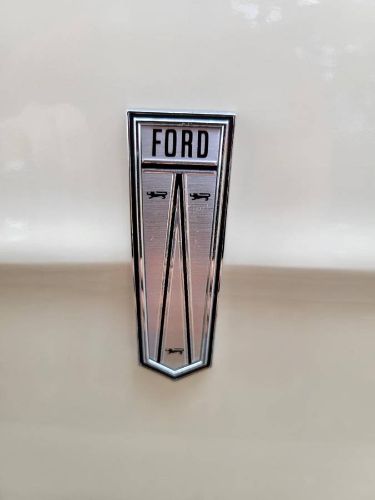 Ford-Galaxie-500-1966-White-7