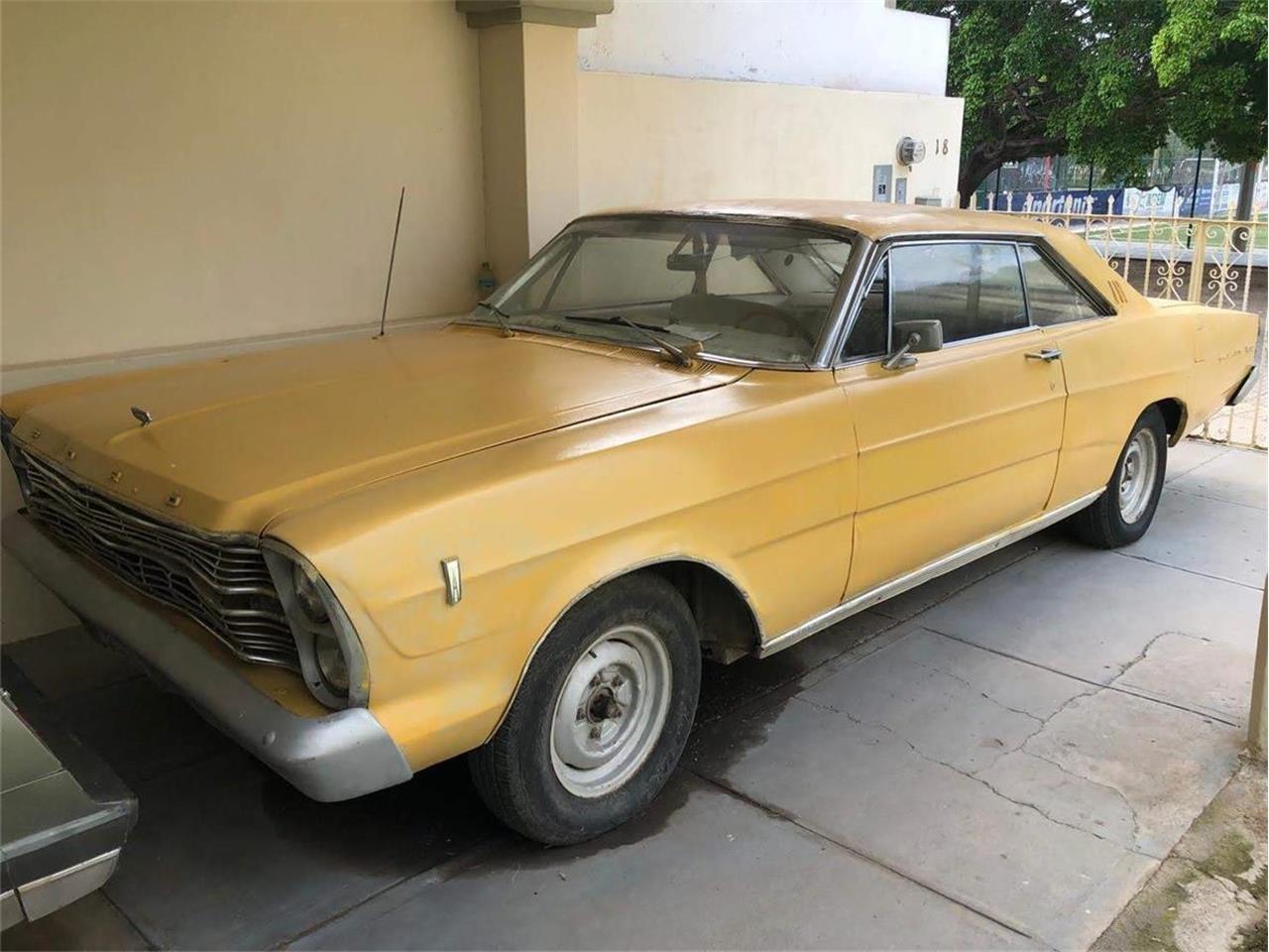 Ford-Galaxie-500-1966-Yellow-White-5