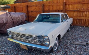 Ford-Galaxie-500-1966-white-red-1