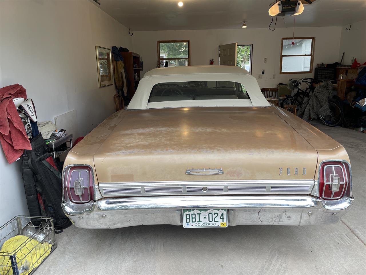 Ford-Galaxie-500-1967-Gold-Cream-5