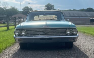 Ford-Galaxie-500-xl-1962-Turquoise-Turquoise-1