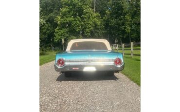 Ford-Galaxie-500-xl-1962-Turquoise-Turquoise-20