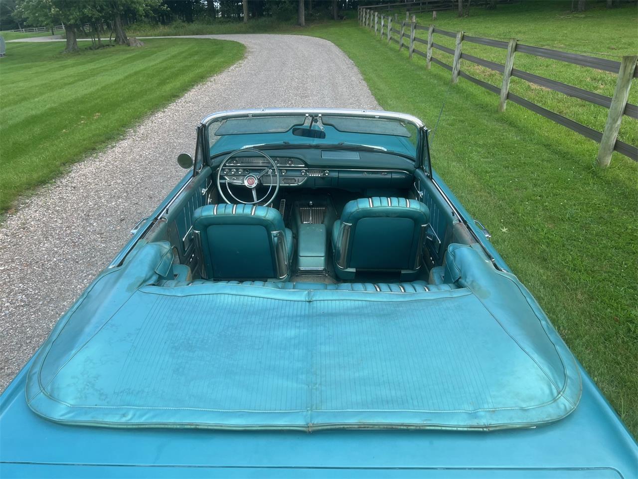 Ford-Galaxie-500-xl-1962-Turquoise-Turquoise-7