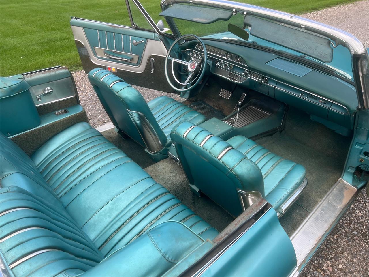 Ford-Galaxie-500-xl-1962-Turquoise-Turquoise-8